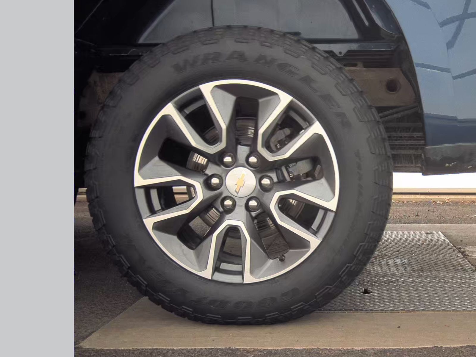 2023 Chevrolet Silverado 1500 LT AWD