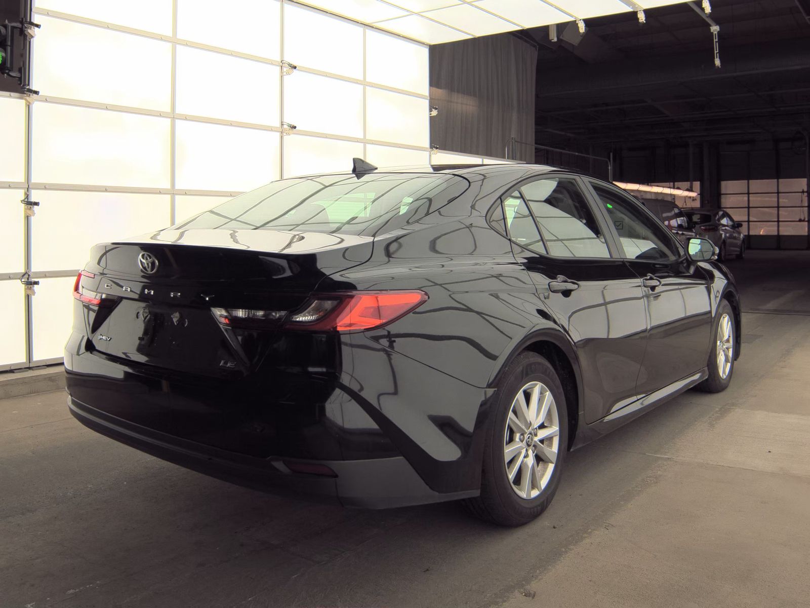 2025 Toyota Camry LE FWD