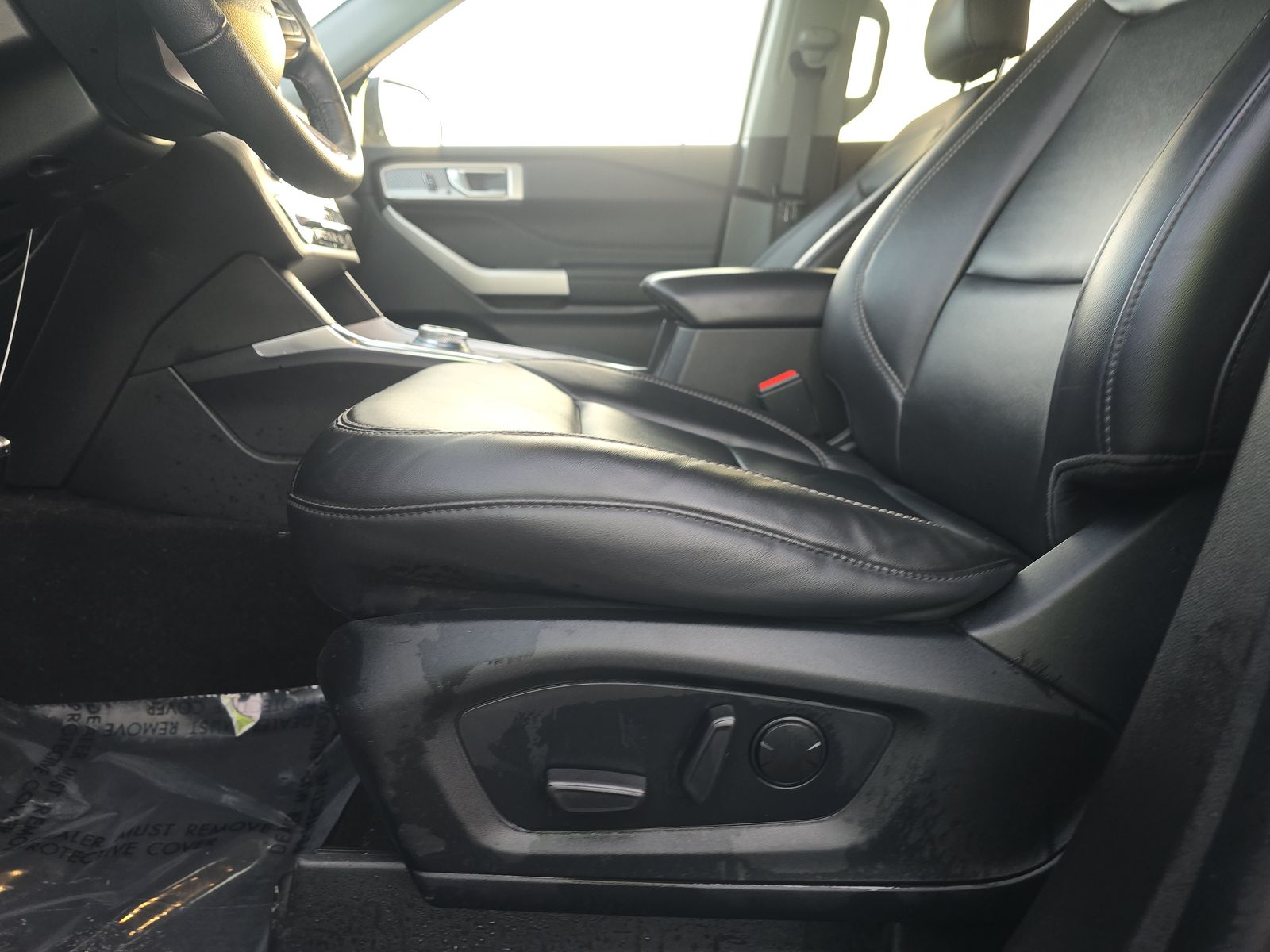 2023 Ford Explorer XLT AWD