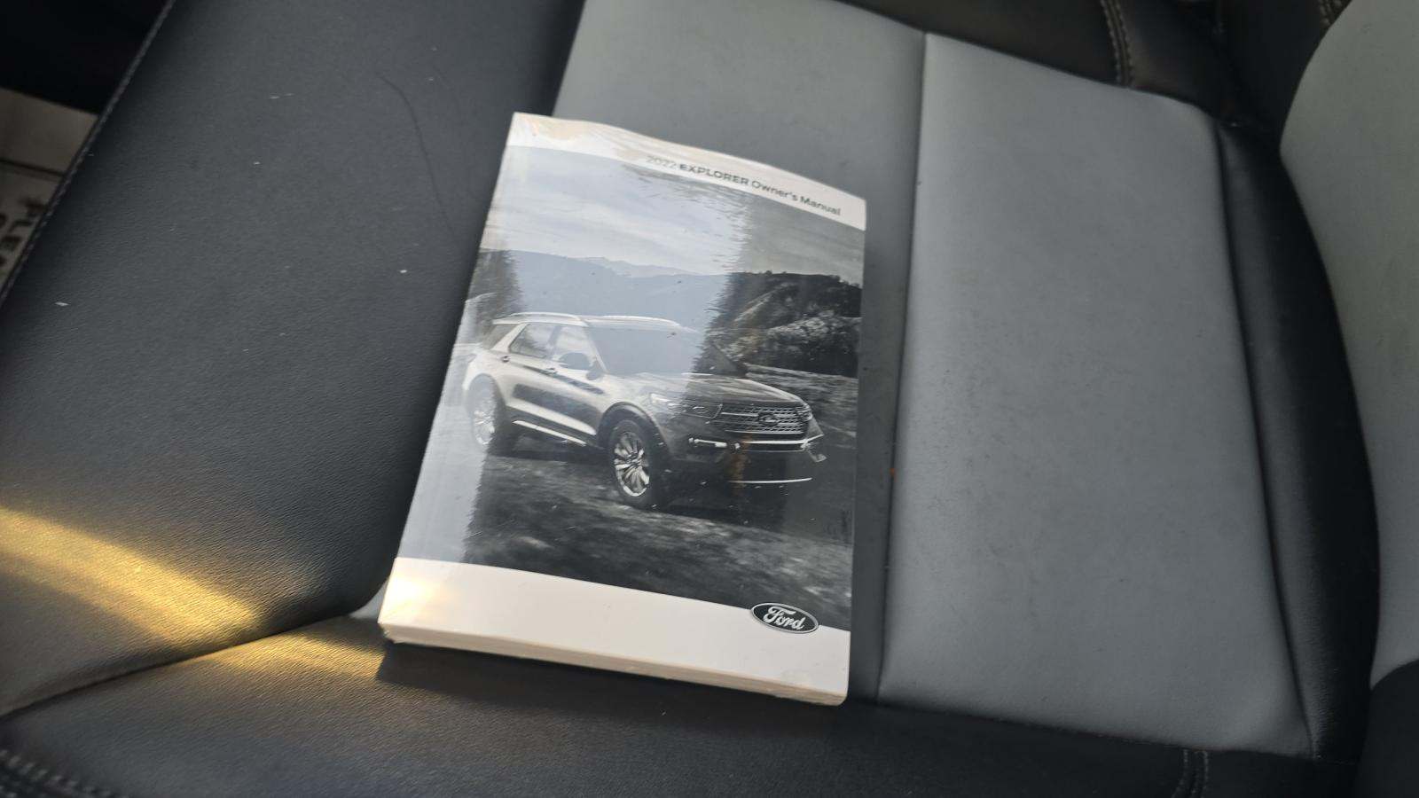 2022 Ford Explorer XLT AWD