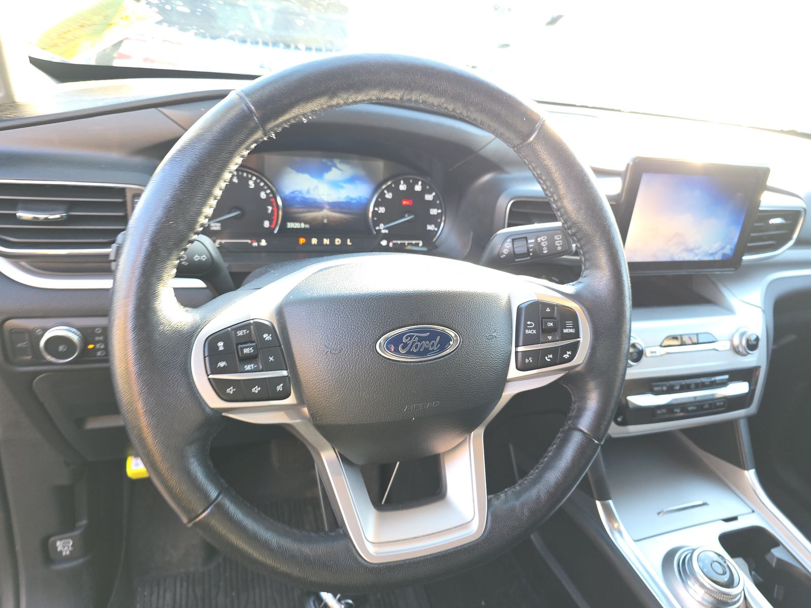 2022 Ford Explorer XLT AWD