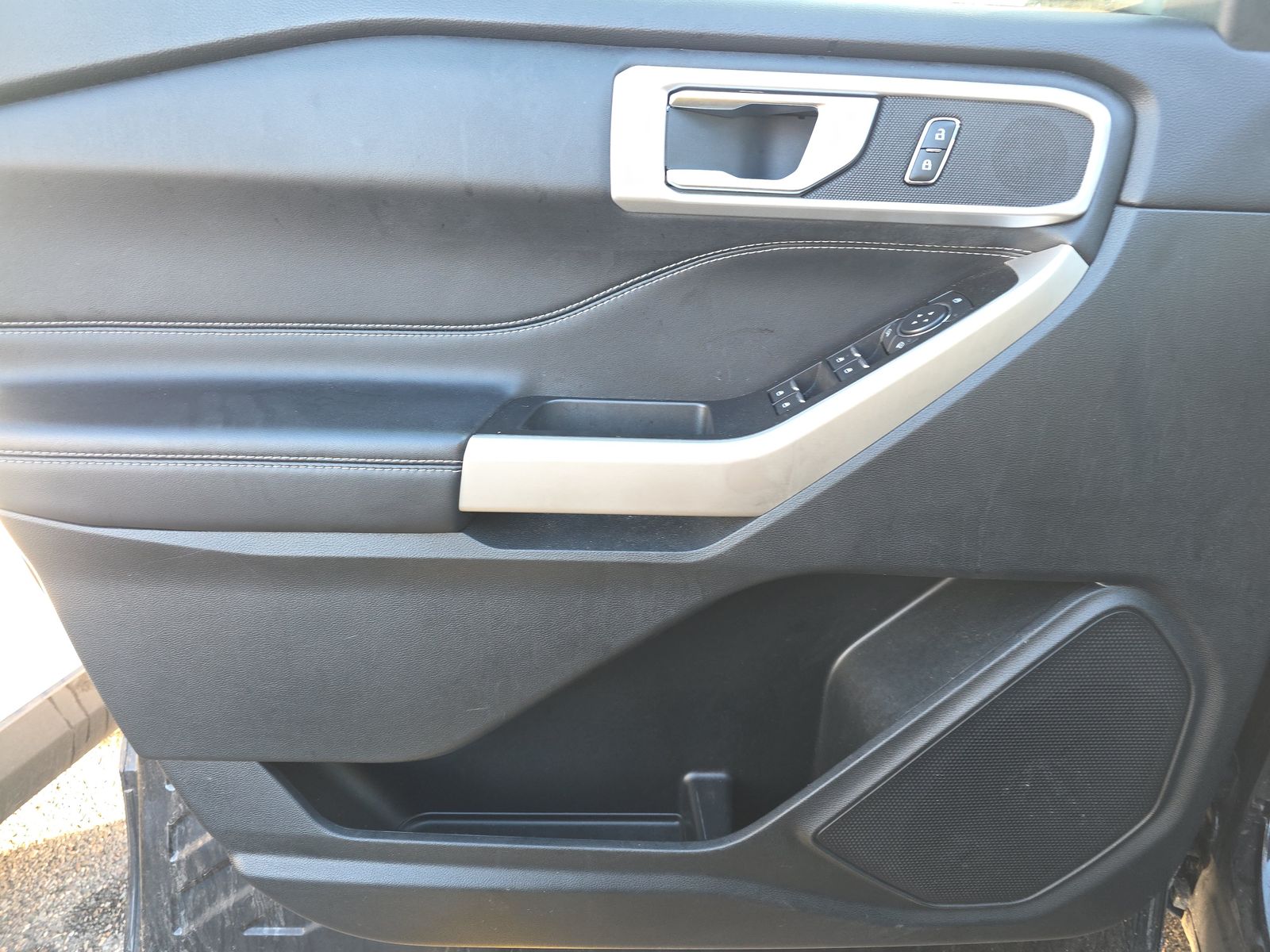 2022 Ford Explorer XLT AWD