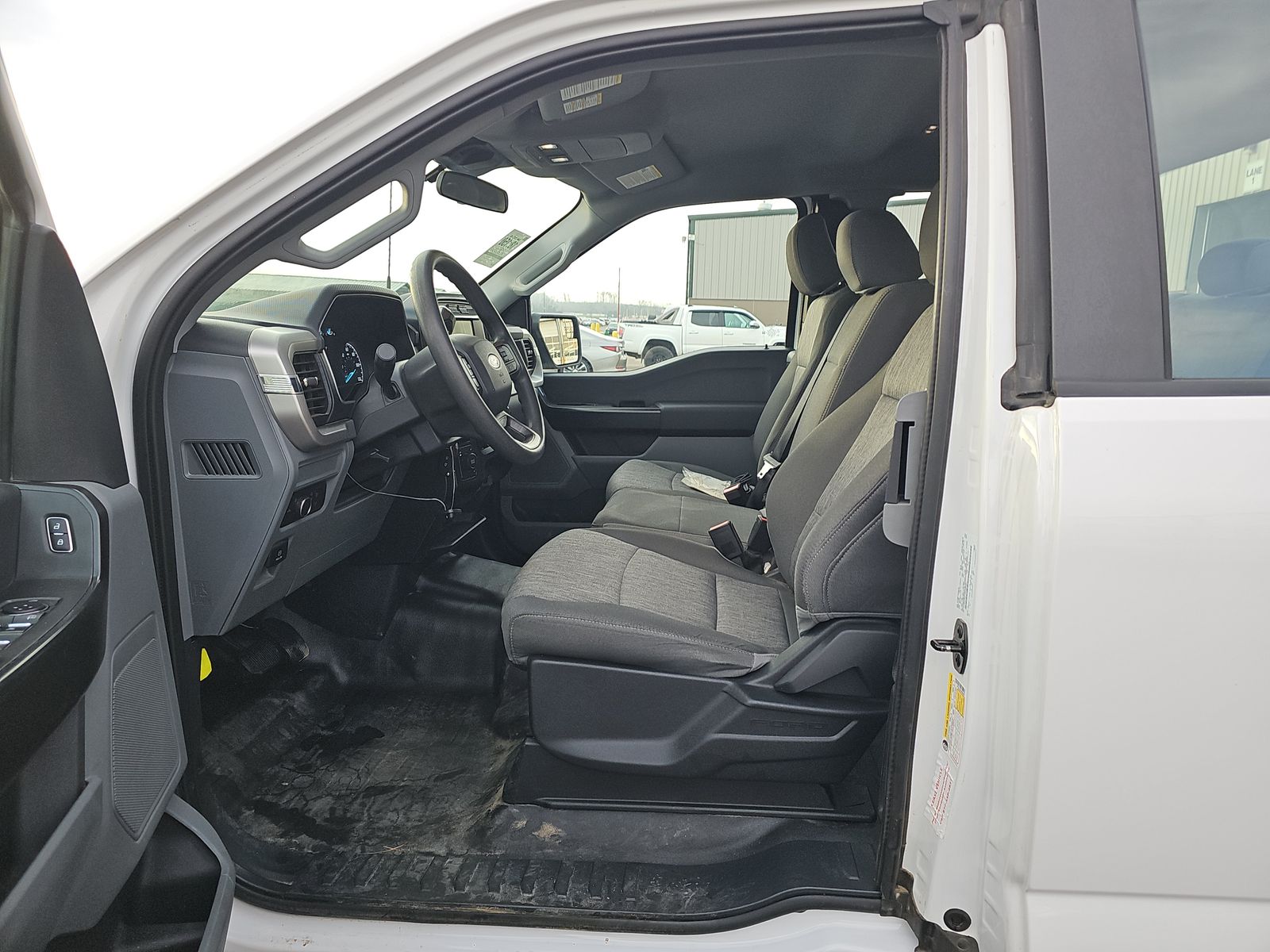 2022 Ford F-150 XL AWD