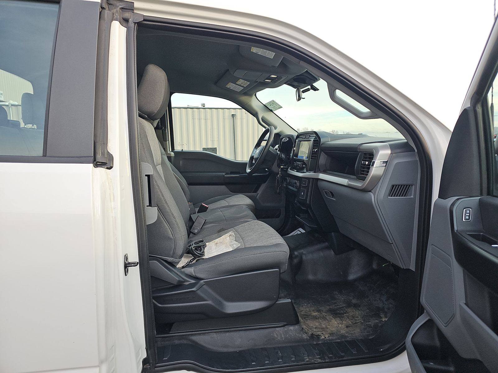 2022 Ford F-150 XL AWD