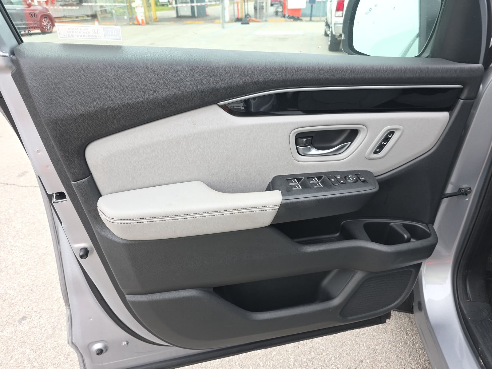 2023 Honda Pilot Touring AWD