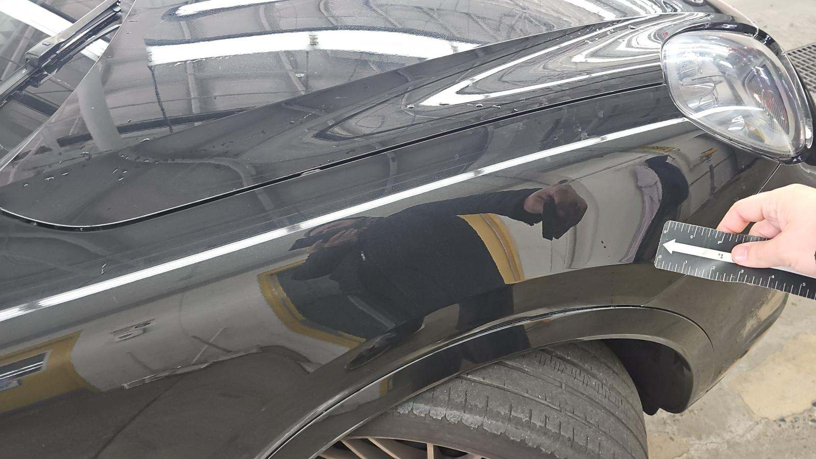 2023 Porsche Cayenne Platinum Edition AWD