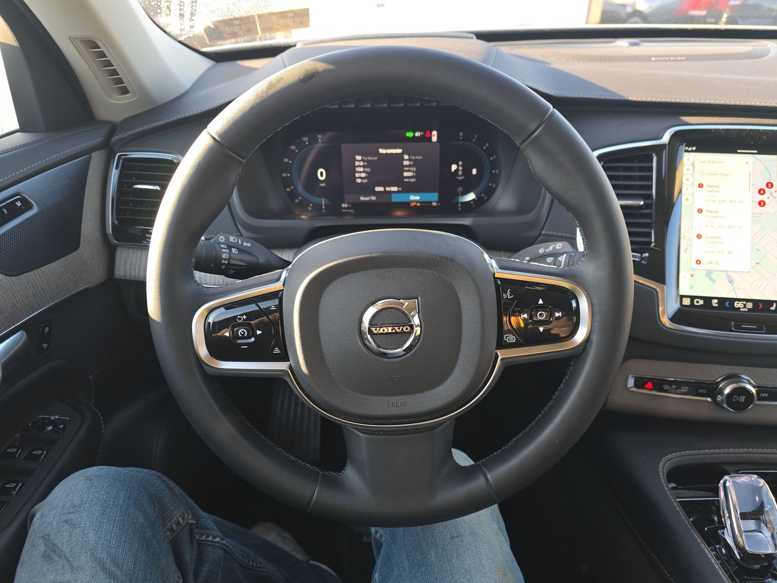 2024 Volvo XC90 B6 Ultimate AWD