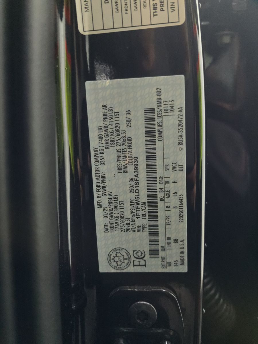 2025 Ford F-150 Hybrid Lariat AWD