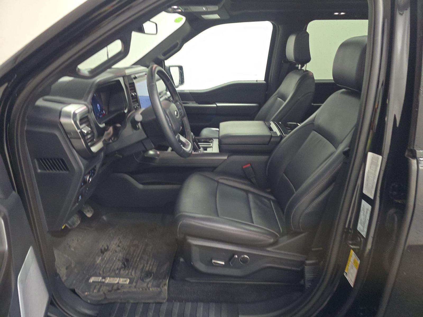 2025 Ford F-150 Hybrid Lariat AWD