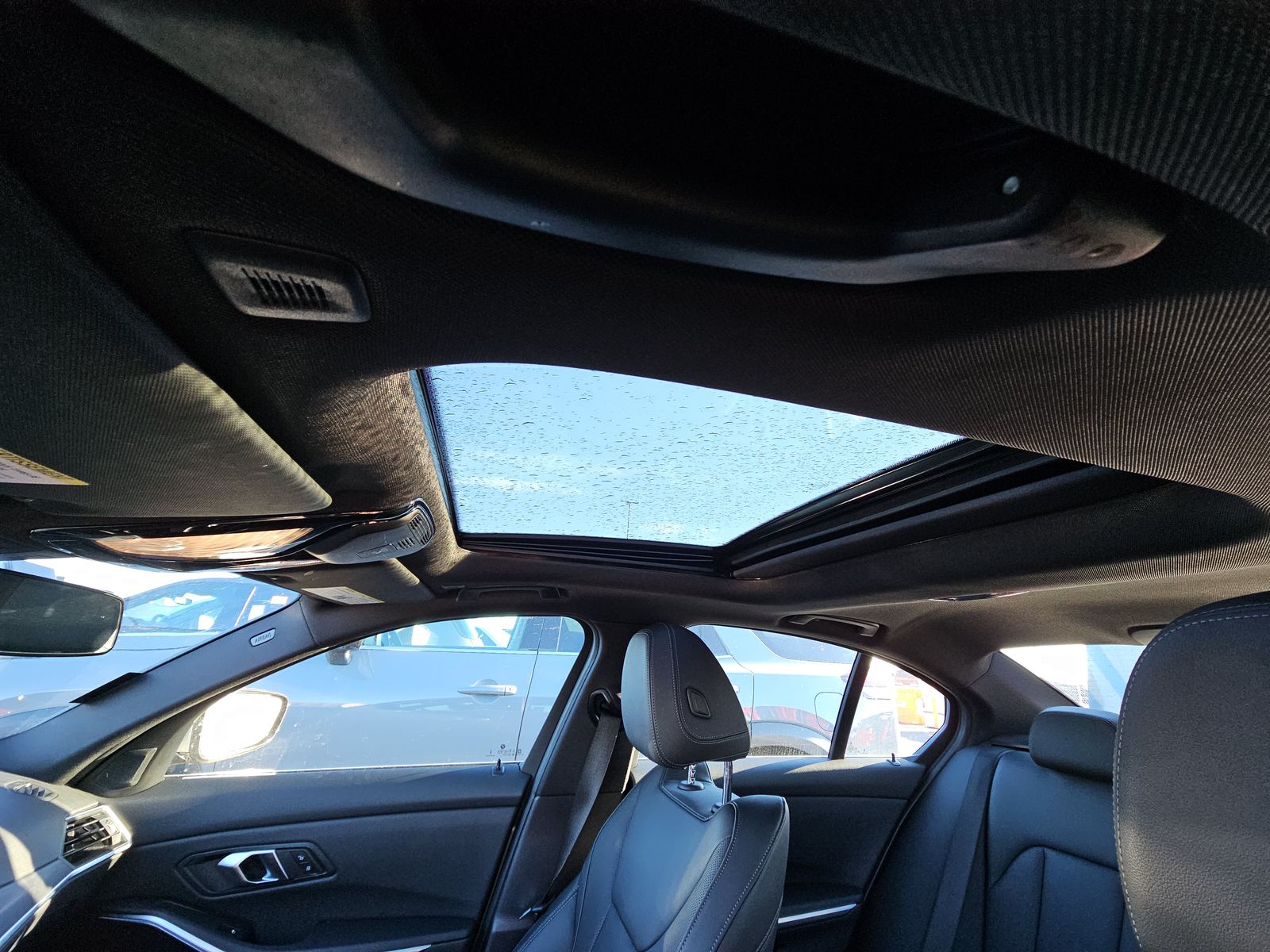 2024 BMW 3 Series 330i xDrive AWD