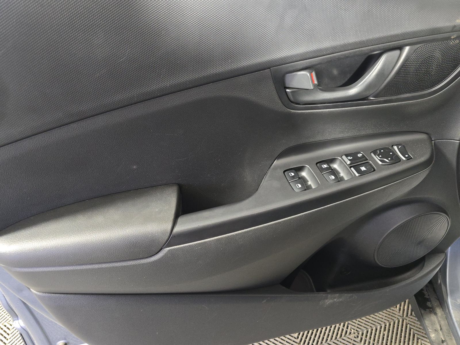 2020 Hyundai Kona SEL FWD