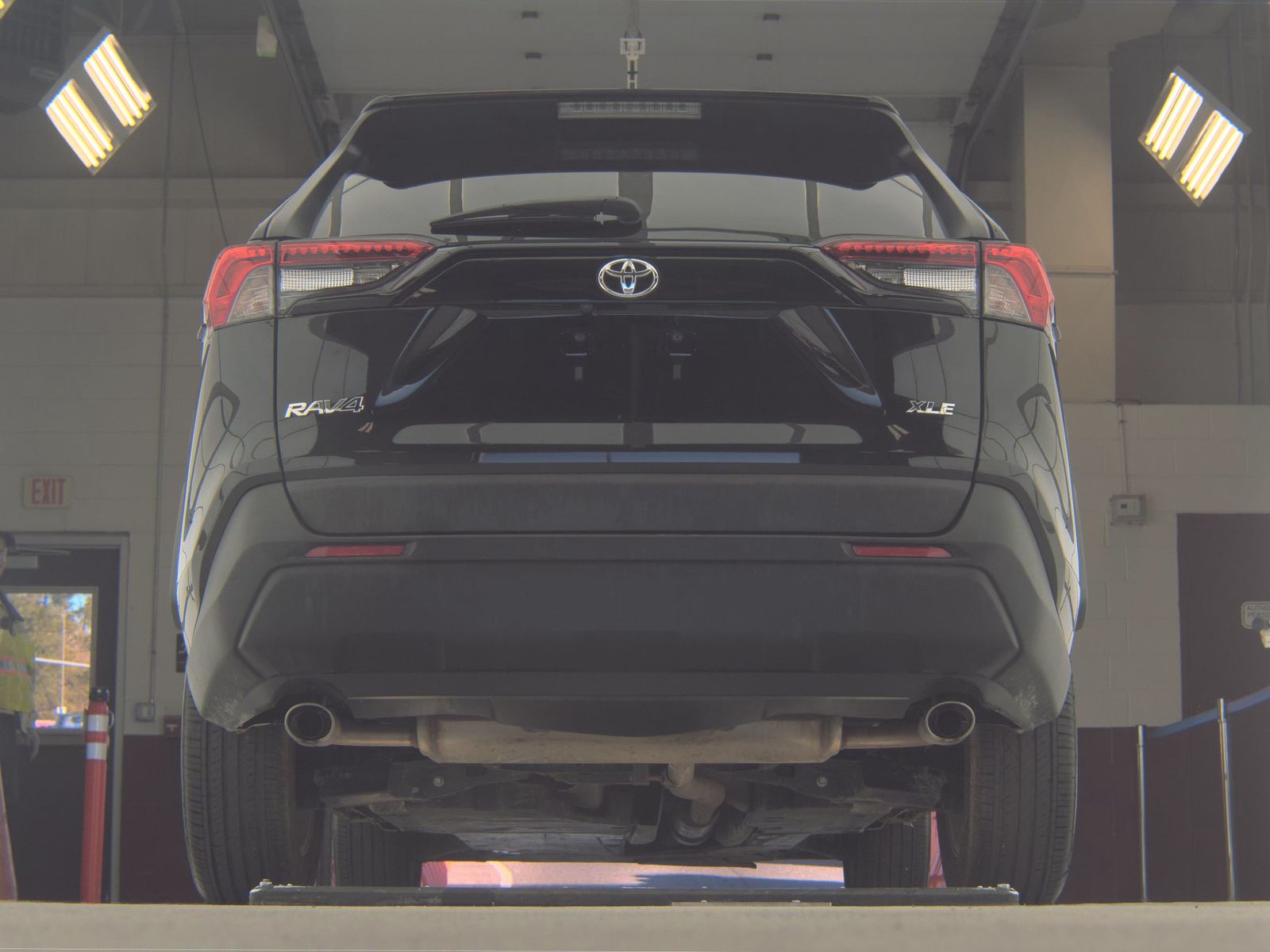 2023 Toyota RAV4 XLE FWD