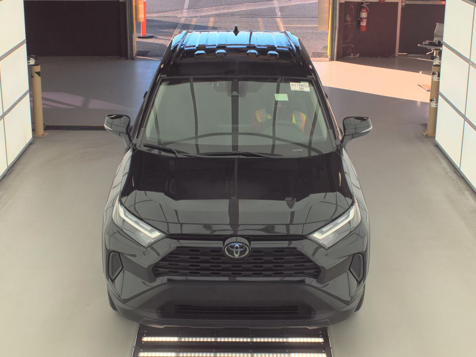 2023 Toyota RAV4 XLE FWD