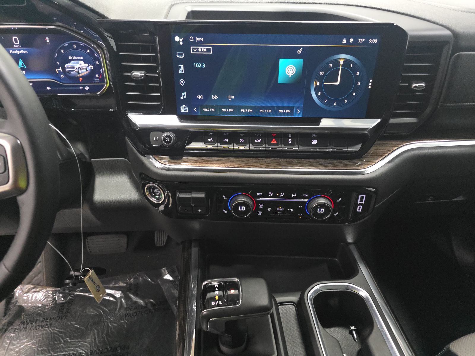 2024 Chevrolet Silverado 1500 RST AWD