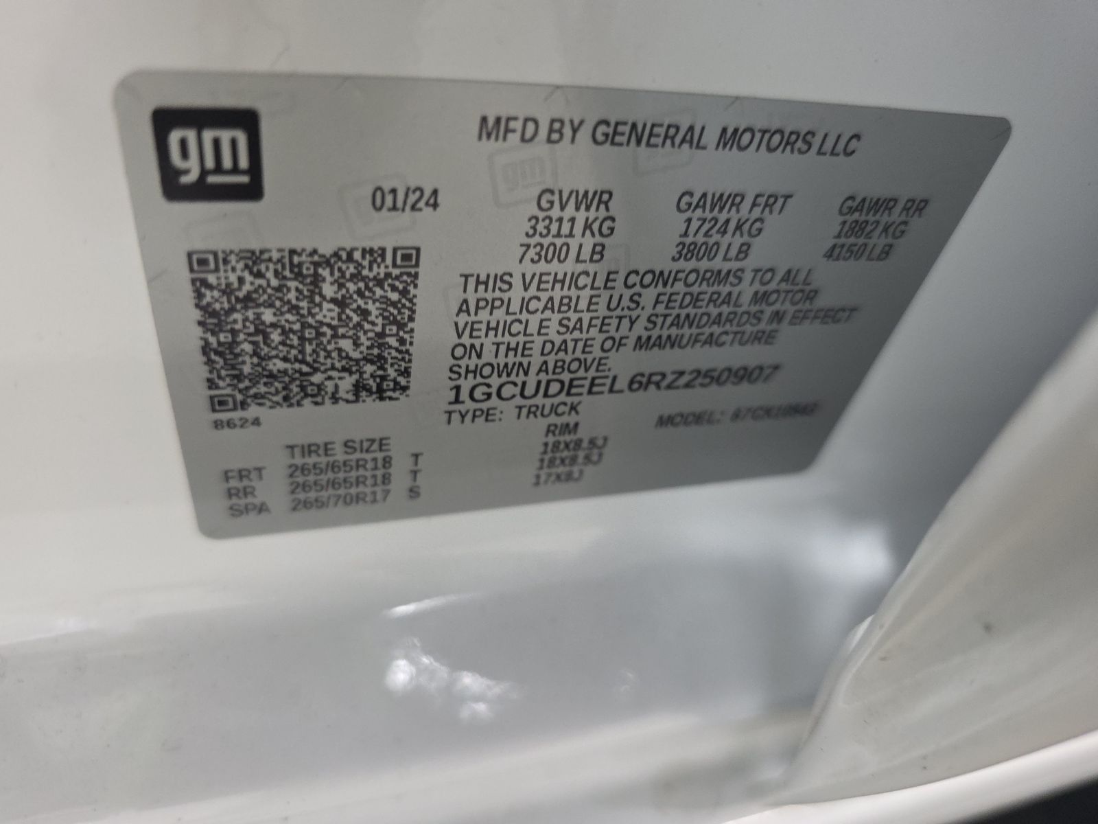 2024 Chevrolet Silverado 1500 RST AWD