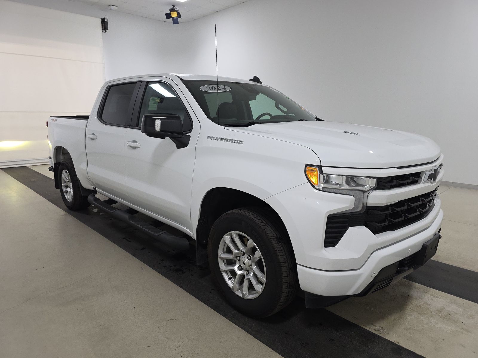 2024 Chevrolet Silverado 1500 RST AWD