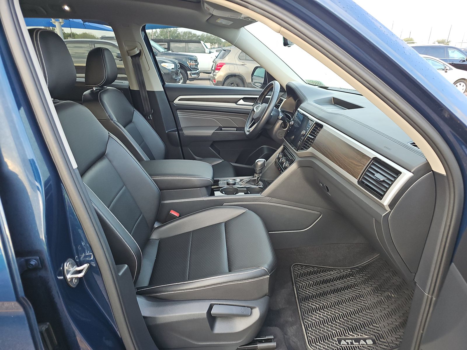 2022 Volkswagen Atlas 3.6L SE AWD