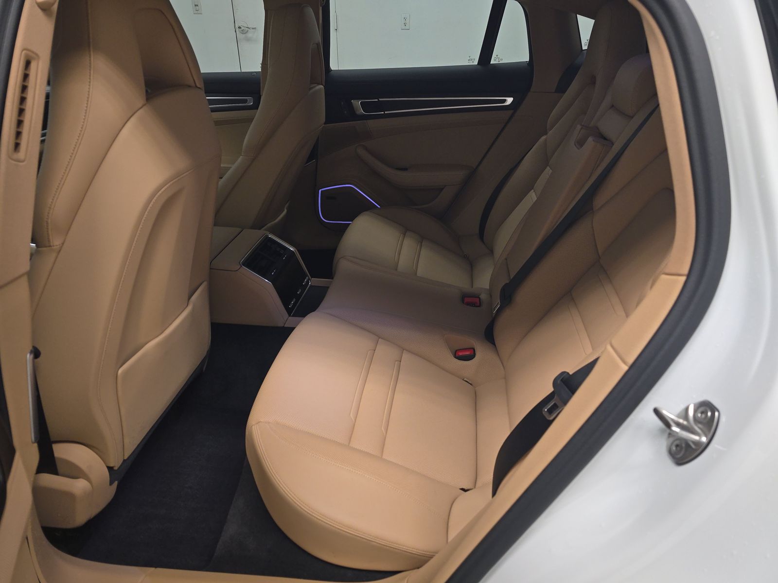 2023 Porsche Panamera Platinum Edition RWD