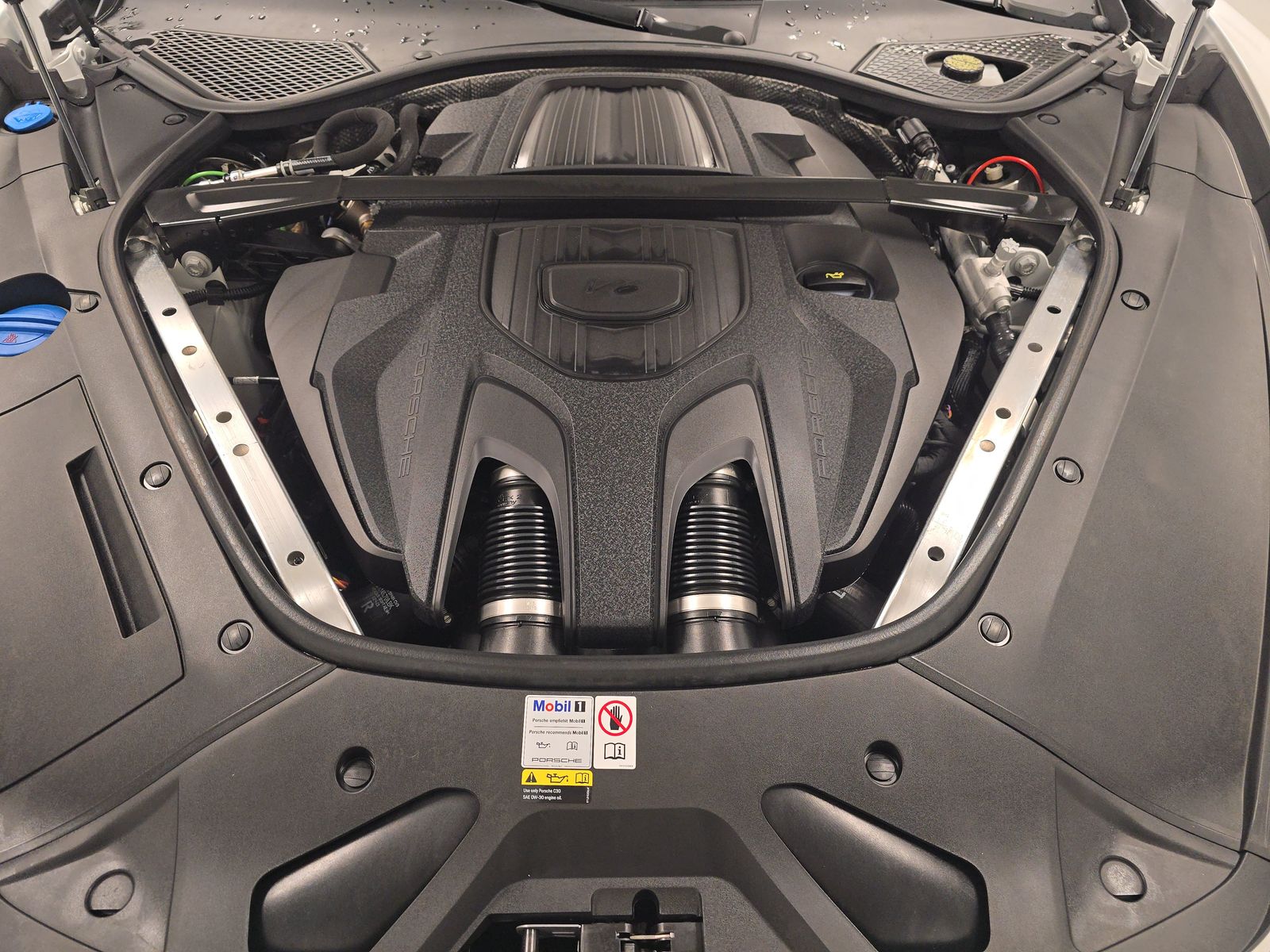 2023 Porsche Panamera Platinum Edition RWD