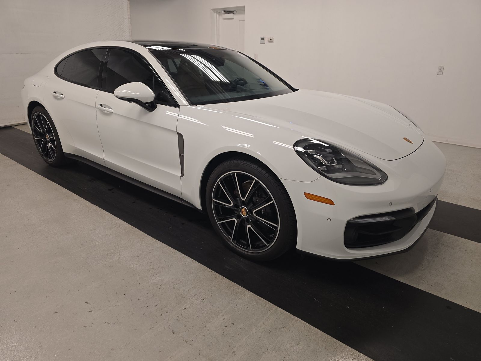 2023 Porsche Panamera Platinum Edition RWD
