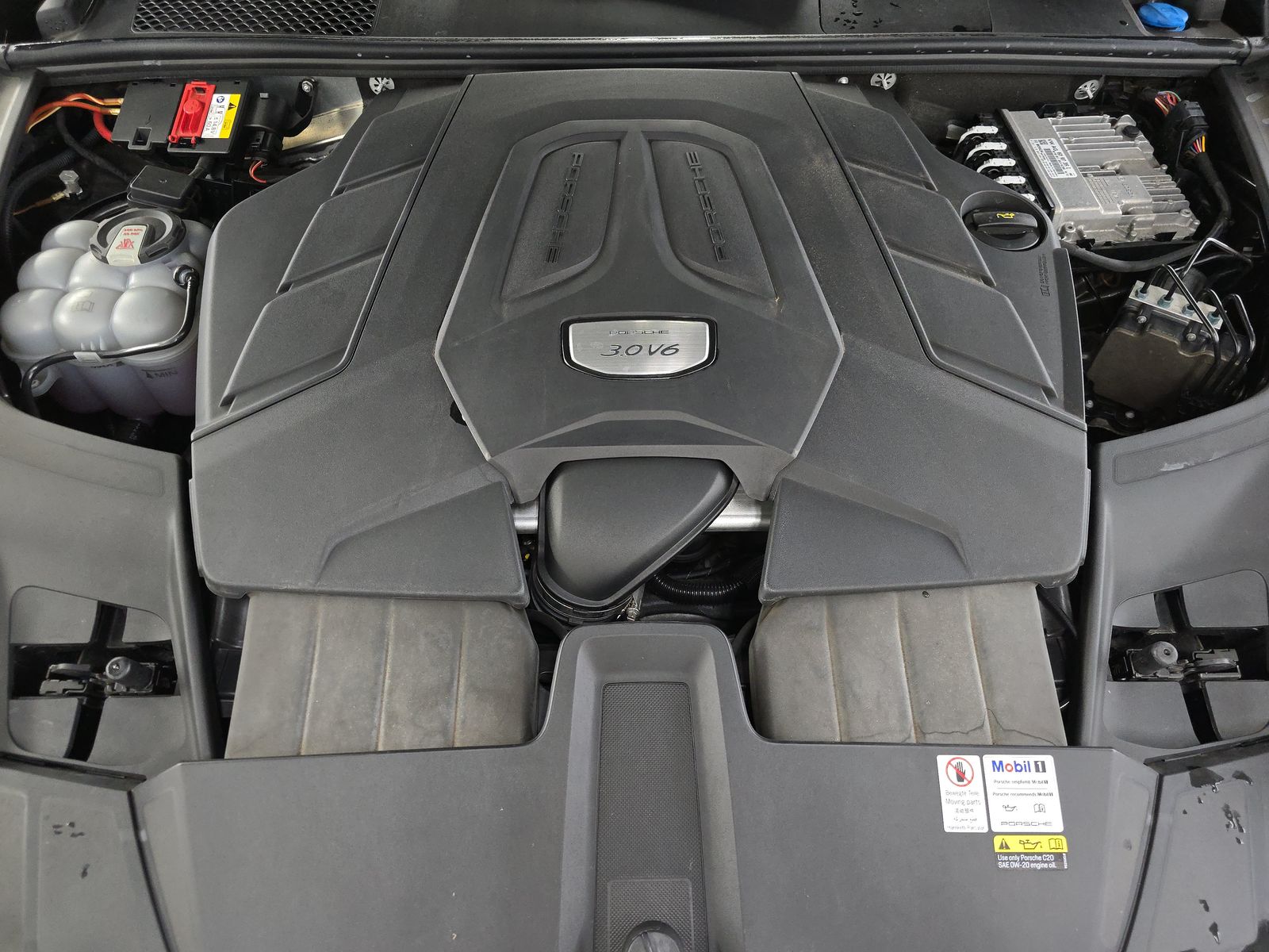 2022 Porsche Cayenne Base AWD