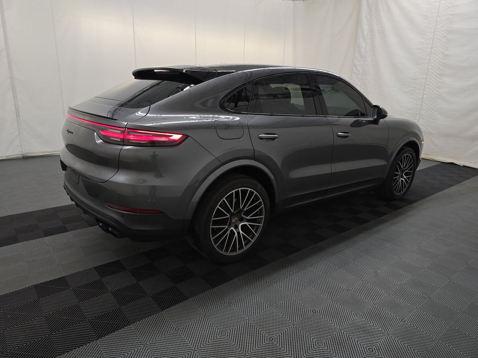 2022 Porsche Cayenne Base AWD