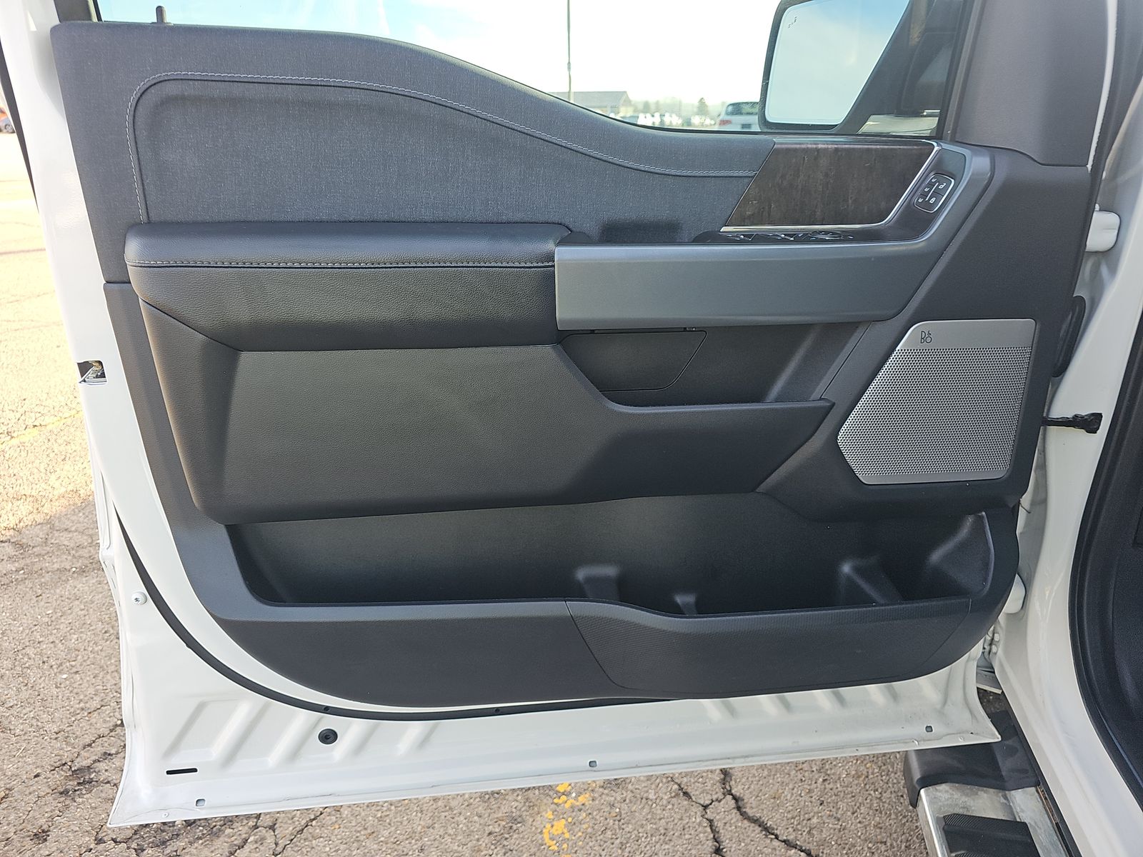 2023 Ford F-150 Lariat AWD