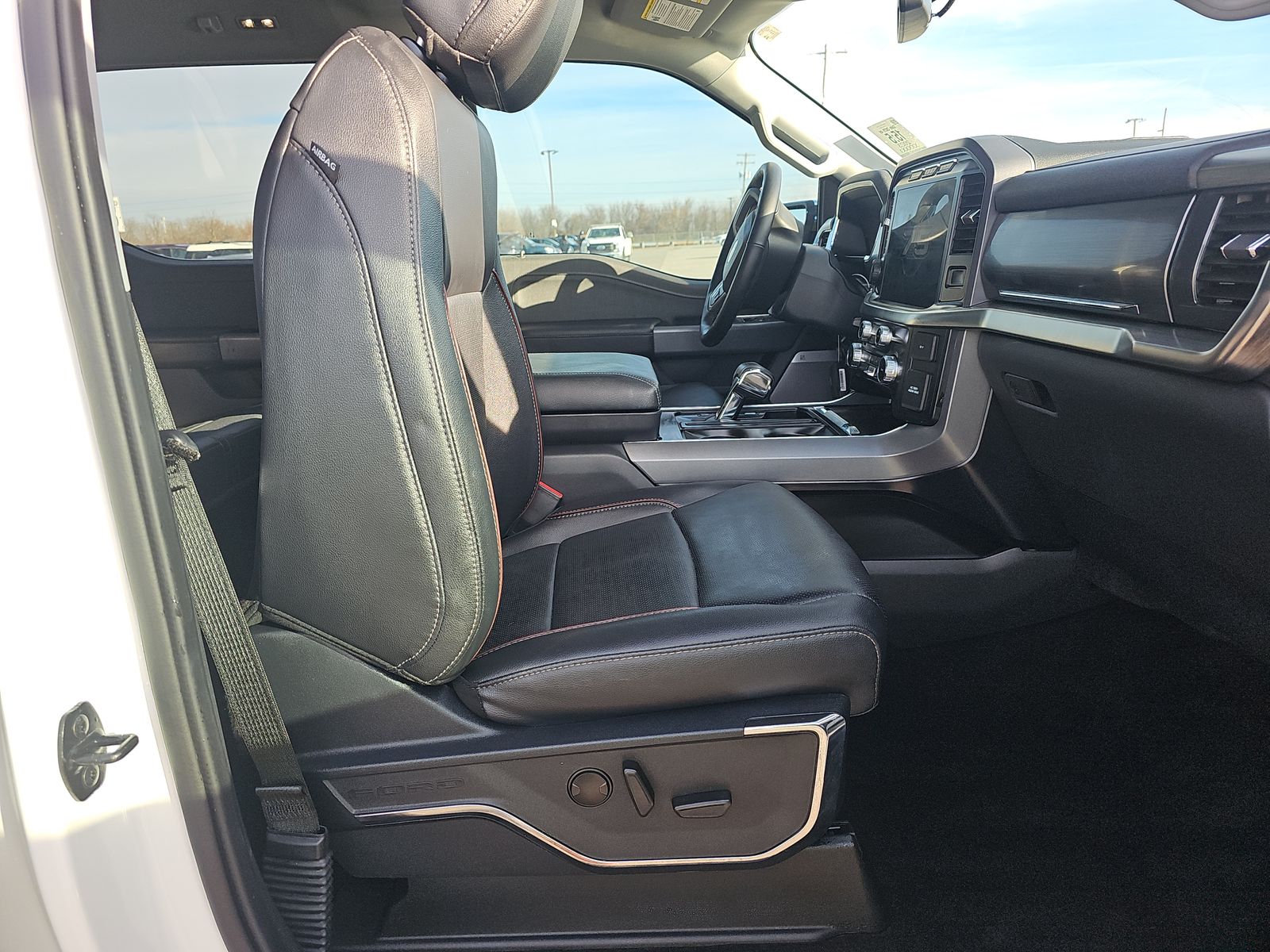 2023 Ford F-150 Lariat AWD