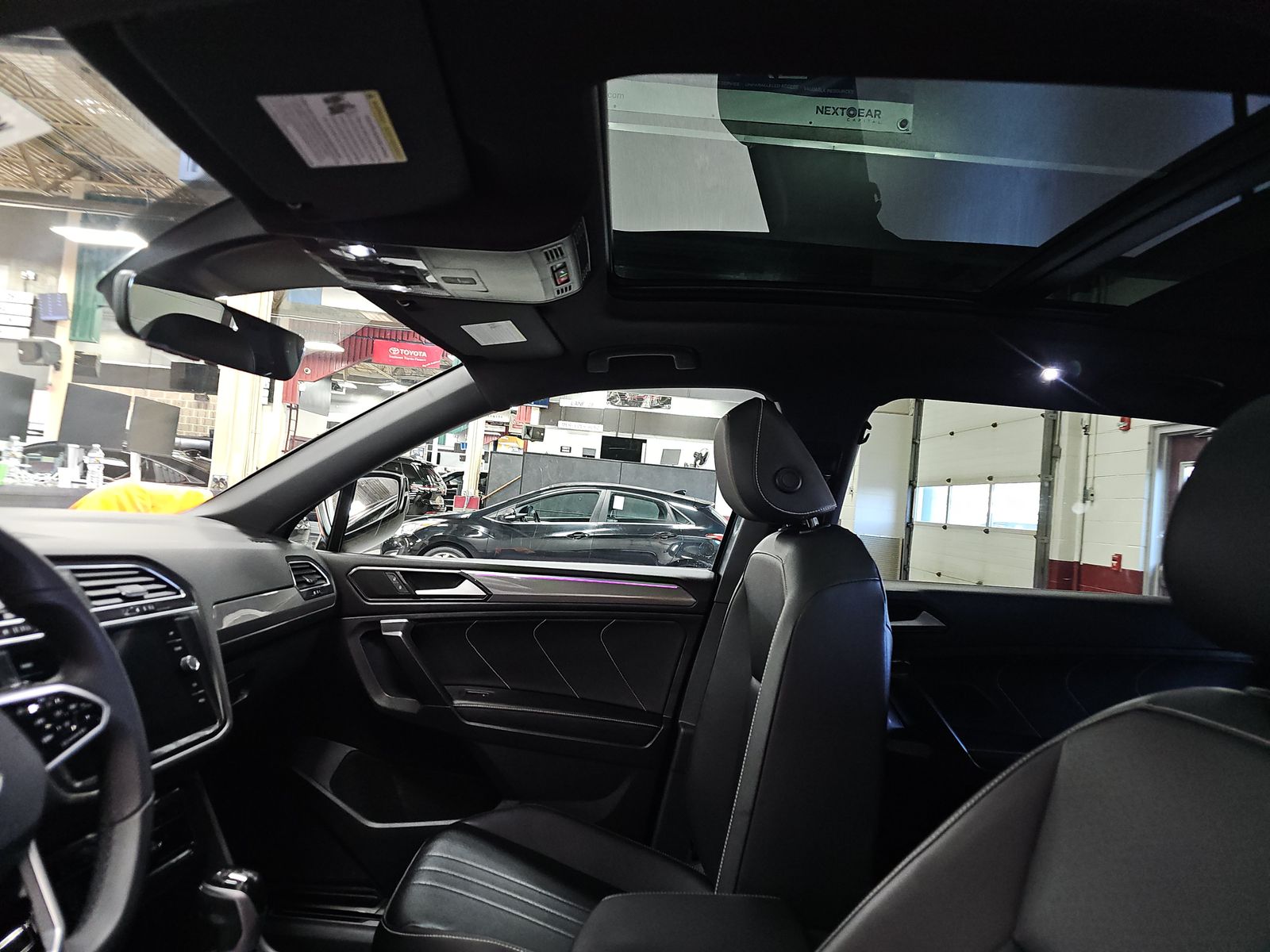 2022 Volkswagen Tiguan 2.0T SE R-Line Black AWD