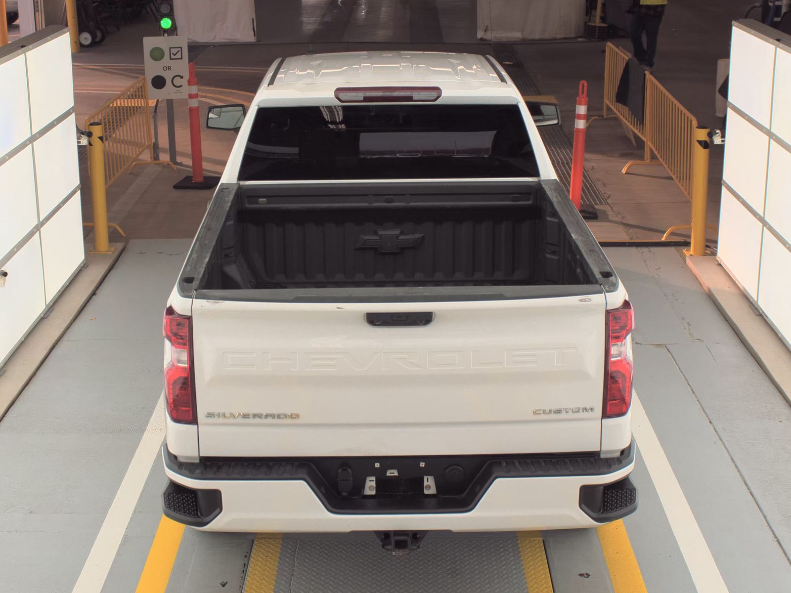 2023 Chevrolet Silverado 1500 Custom AWD