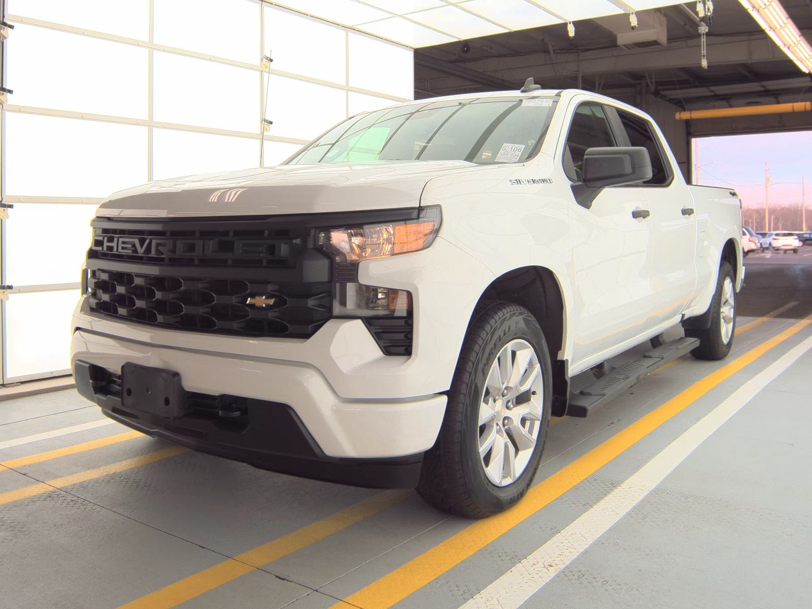 2023 Chevrolet Silverado 1500 Custom AWD