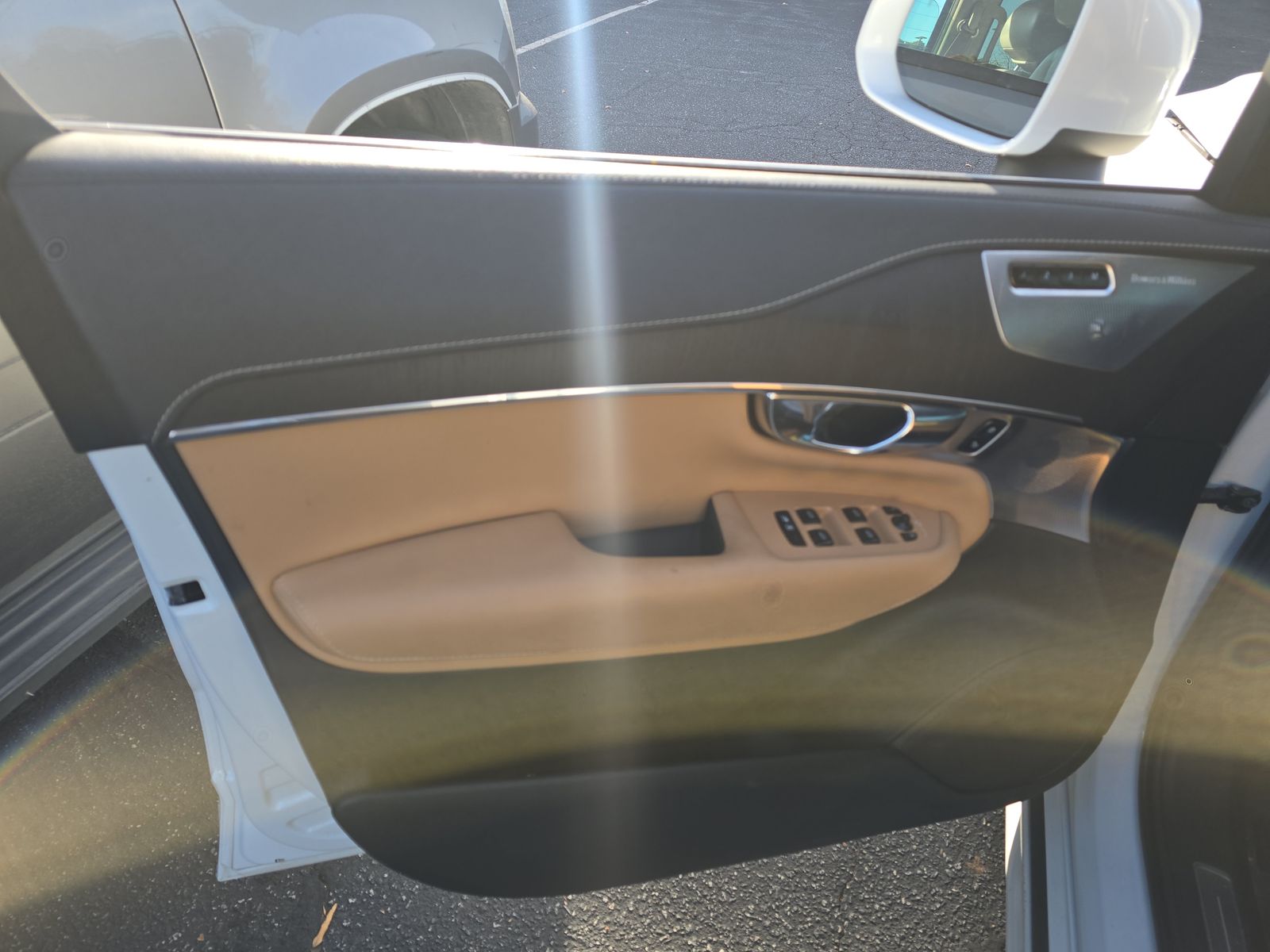 2021 Volvo XC90 Recharge T8 Inscription AWD