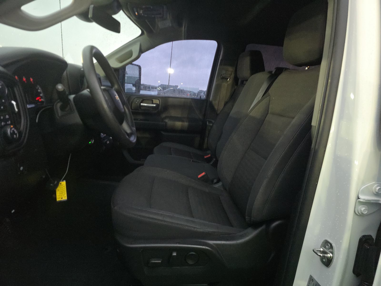 2024 Chevrolet Silverado 2500HD Custom AWD