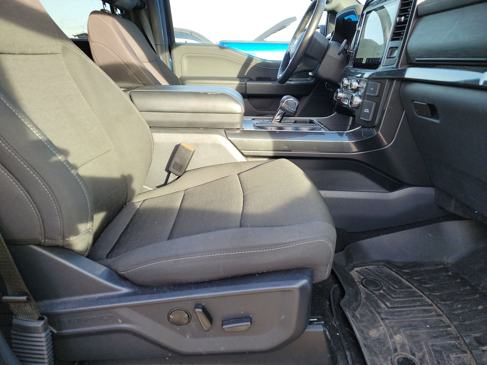 2022 Ford F-150 XLT AWD