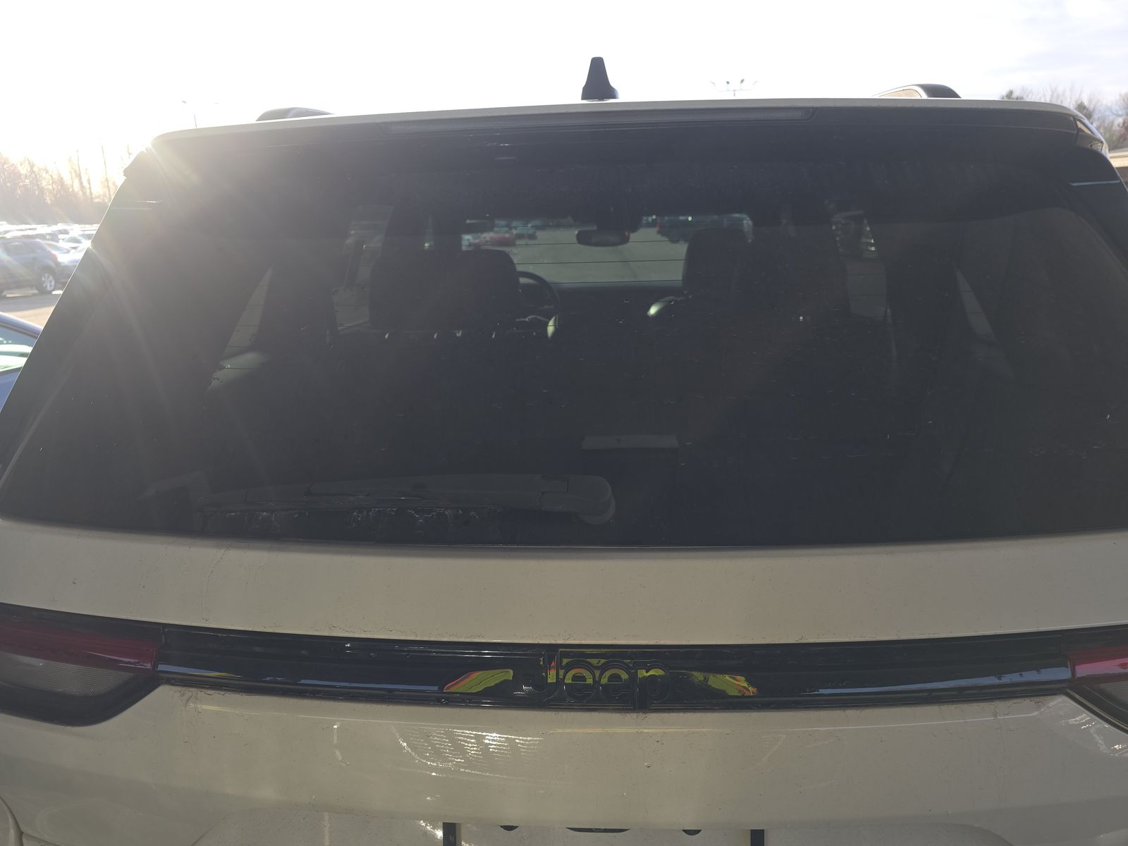 2022 Jeep Grand Cherokee Altitude AWD