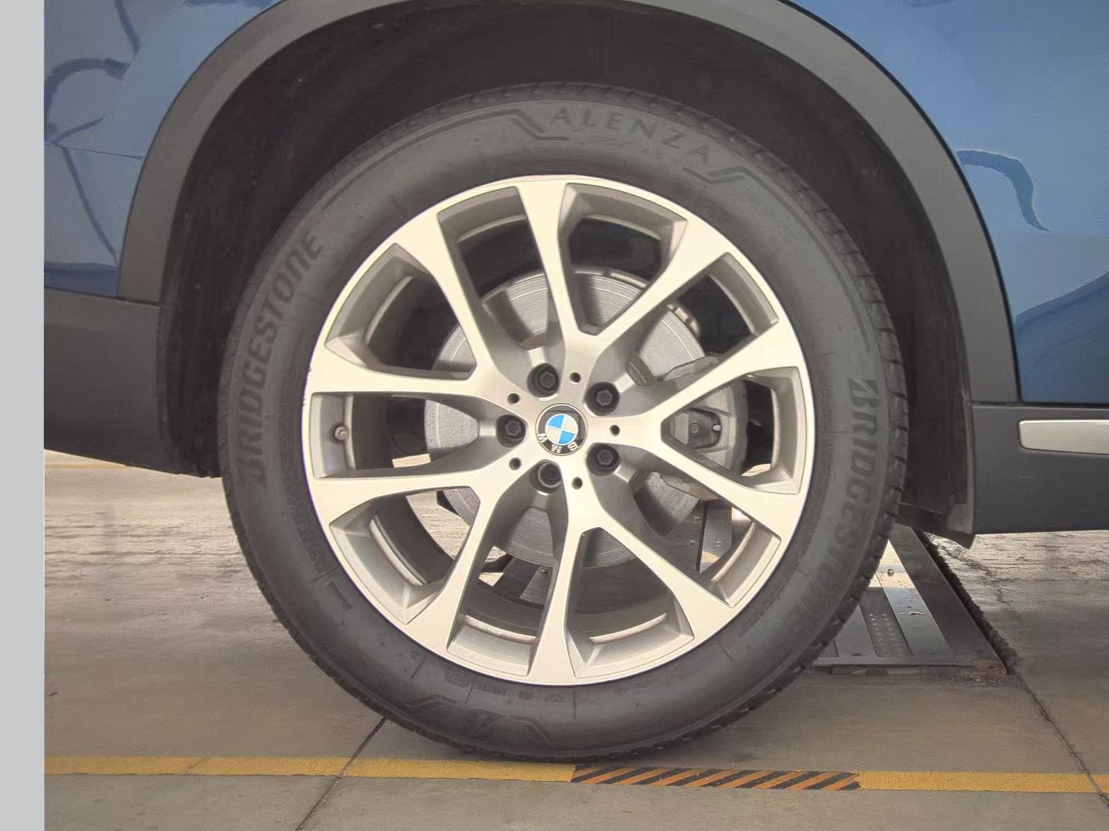 2020 BMW X5 xDrive40i AWD