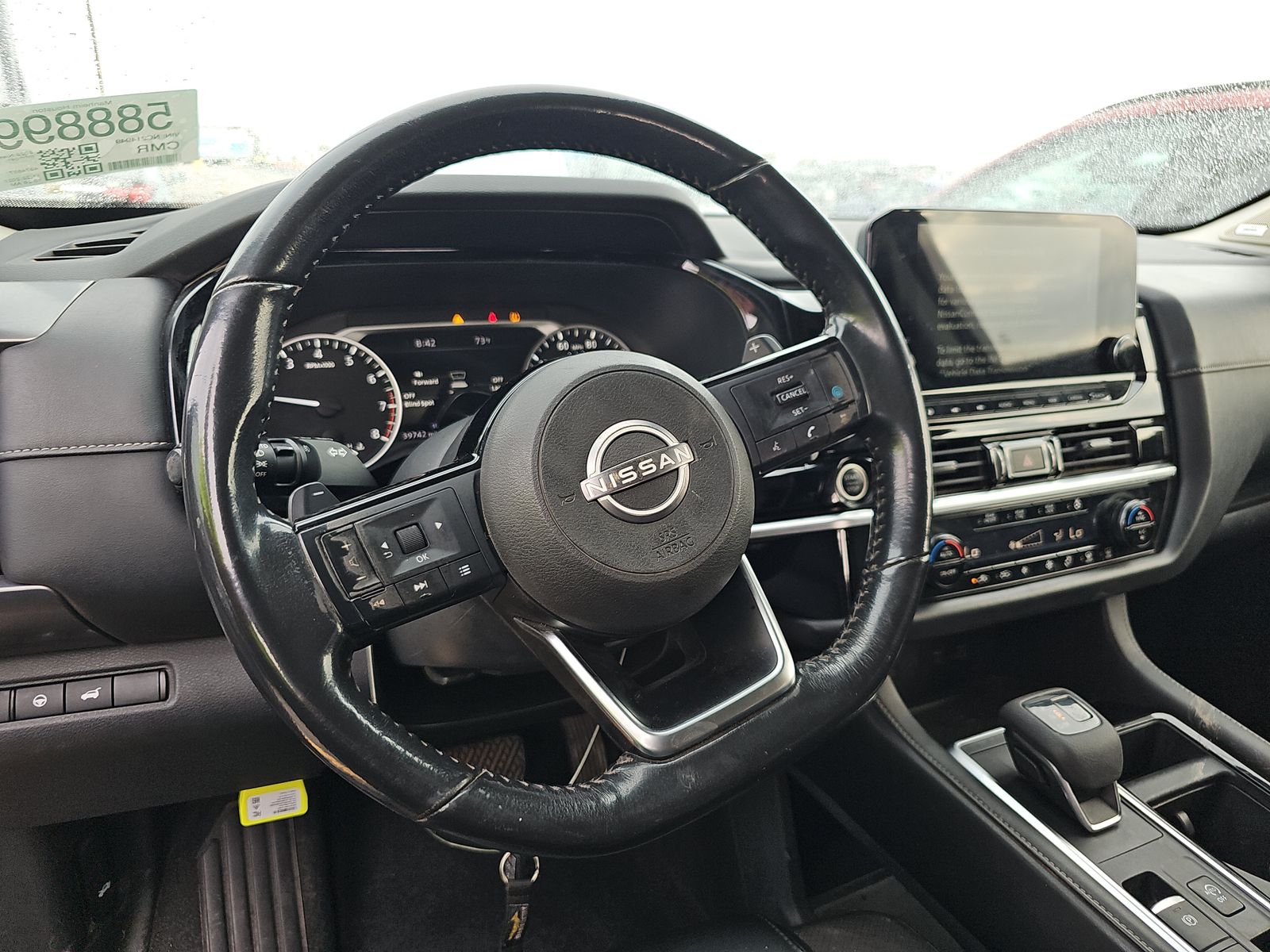 2022 Nissan Pathfinder SL FWD