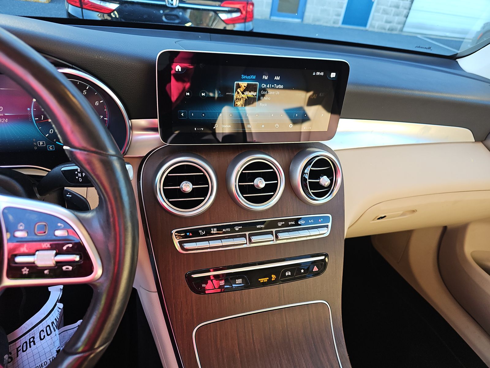 2022 Mercedes-Benz GLC GLC 300 AWD