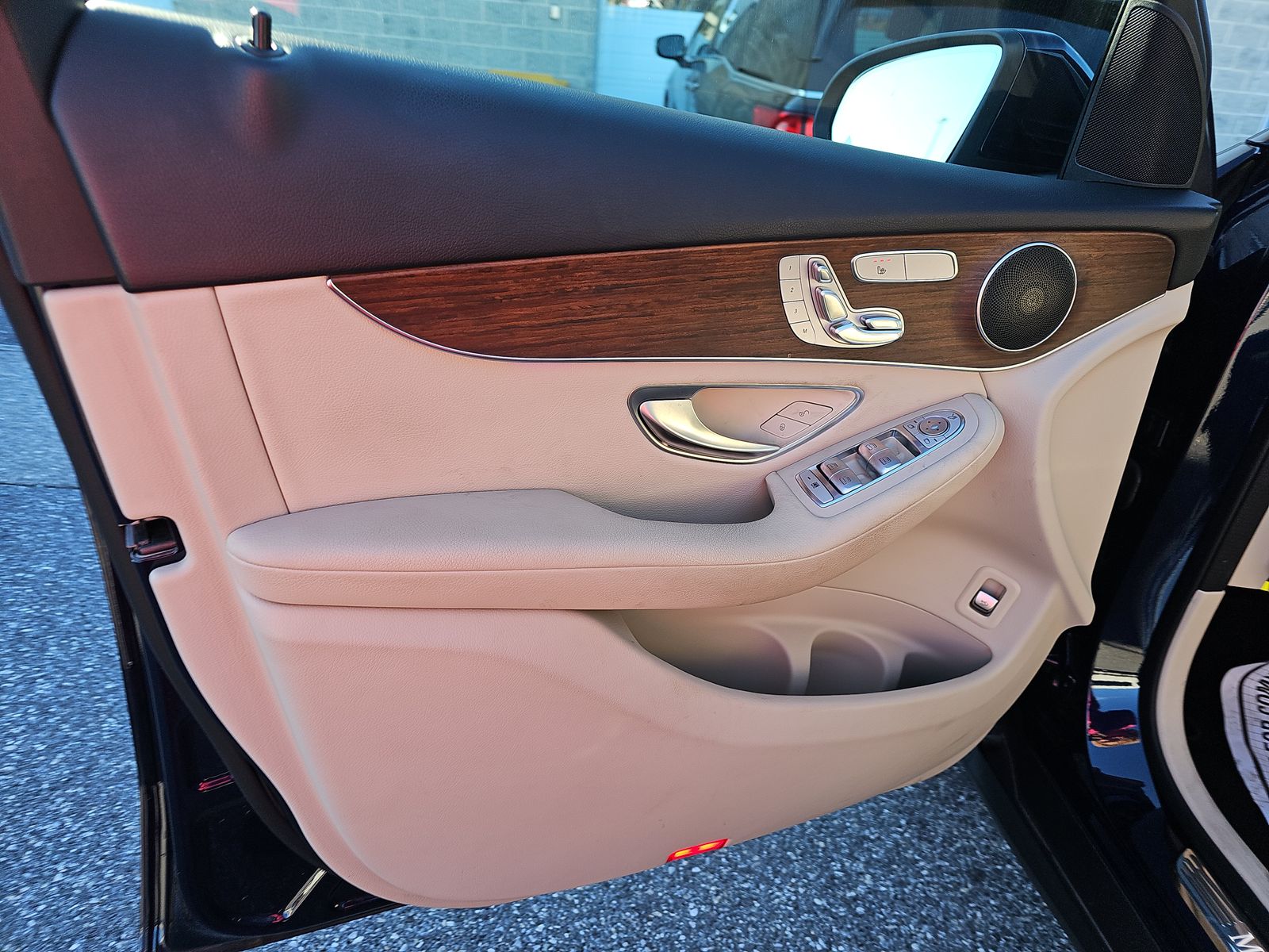 2022 Mercedes-Benz GLC GLC 300 AWD