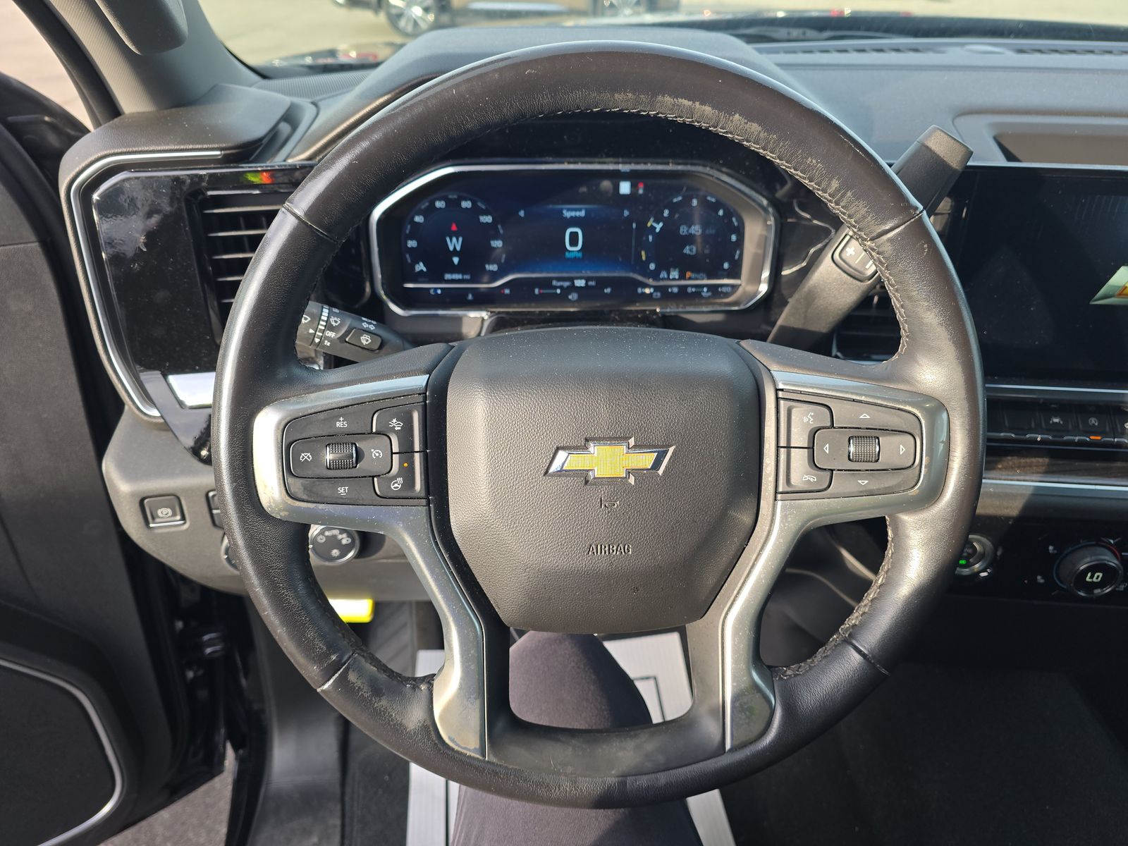 2022 Chevrolet Silverado 1500 LT AWD