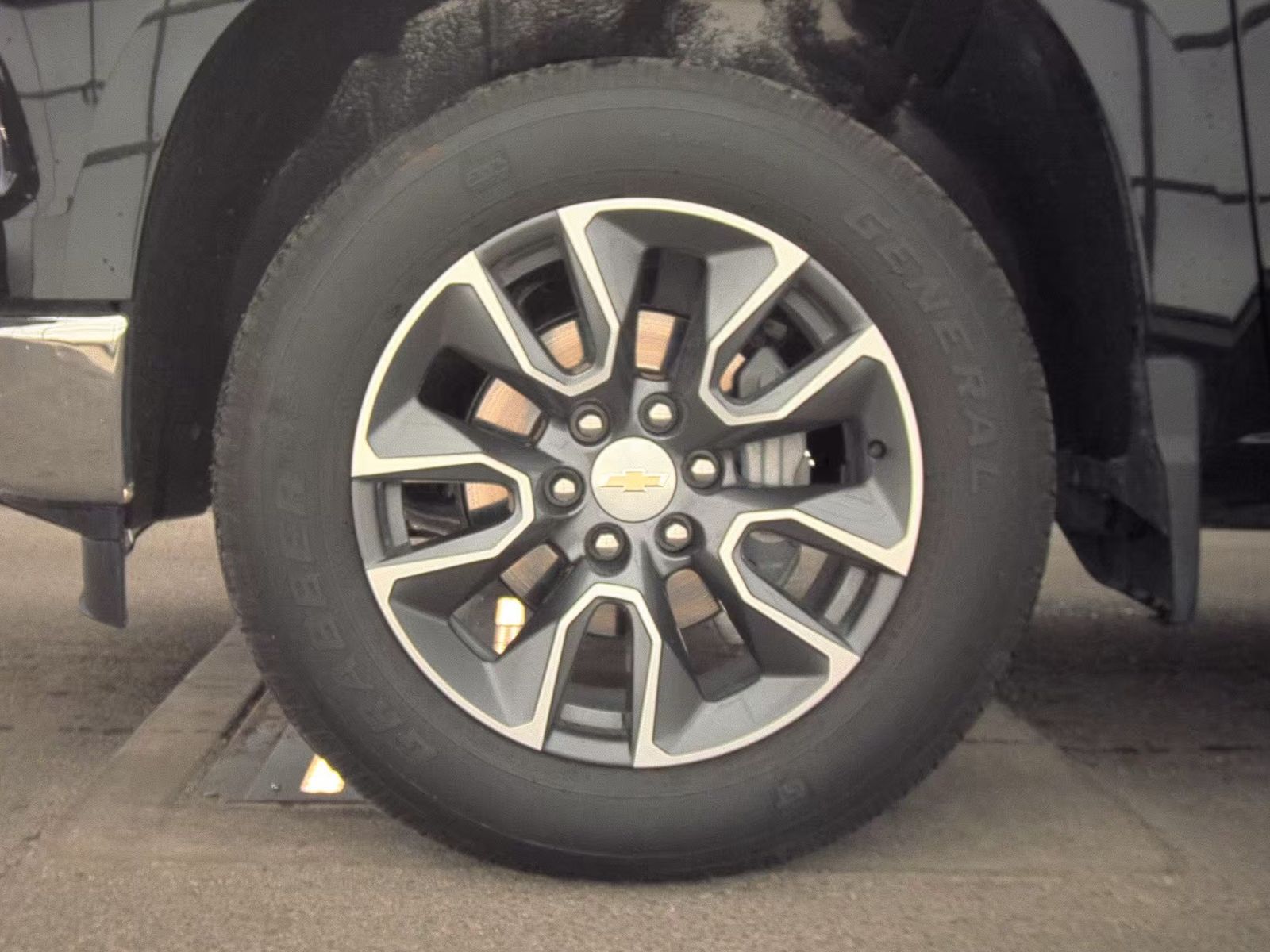 2022 Chevrolet Silverado 1500 LT AWD