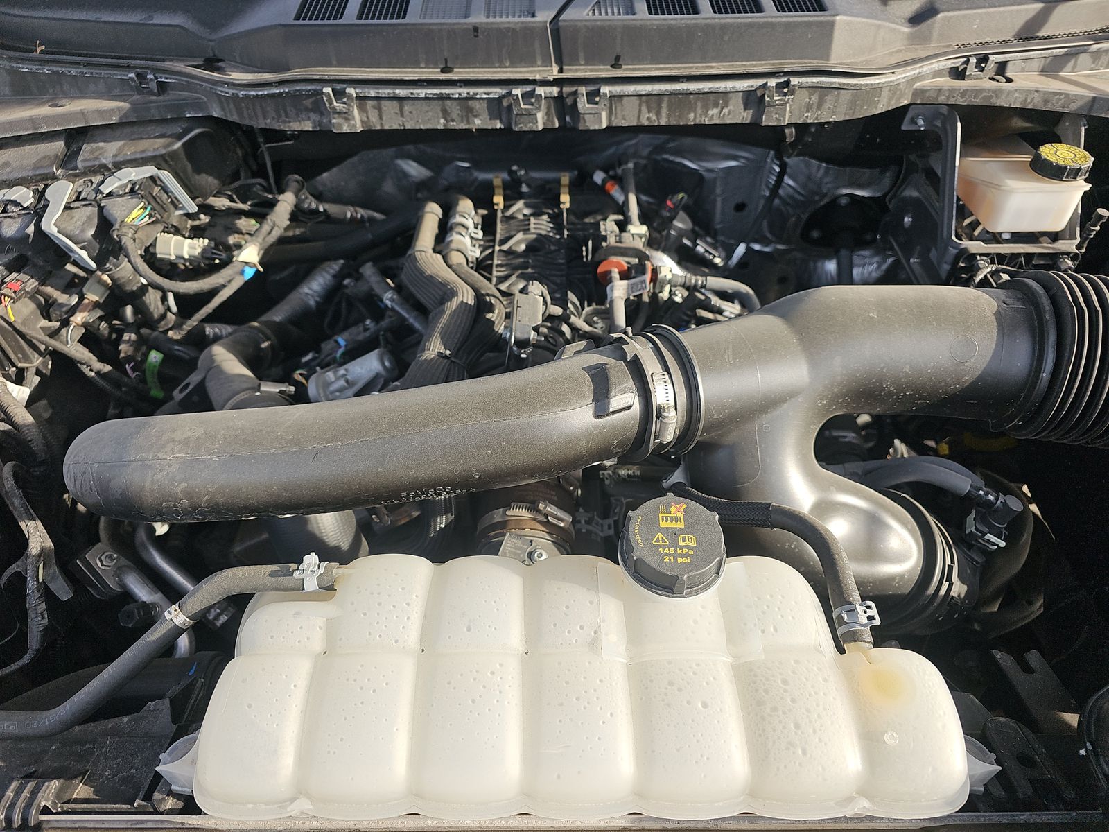 2024 Ford F-150 XLT AWD