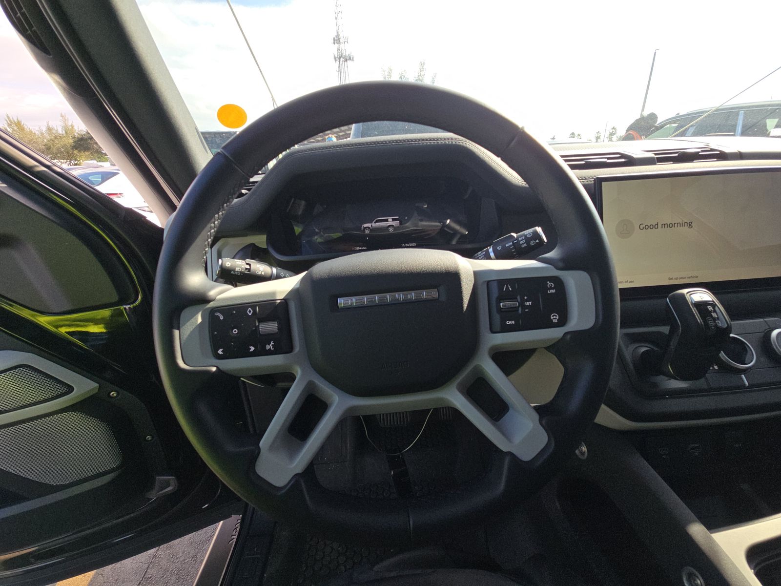 2023 Land Rover Defender 130 SE AWD