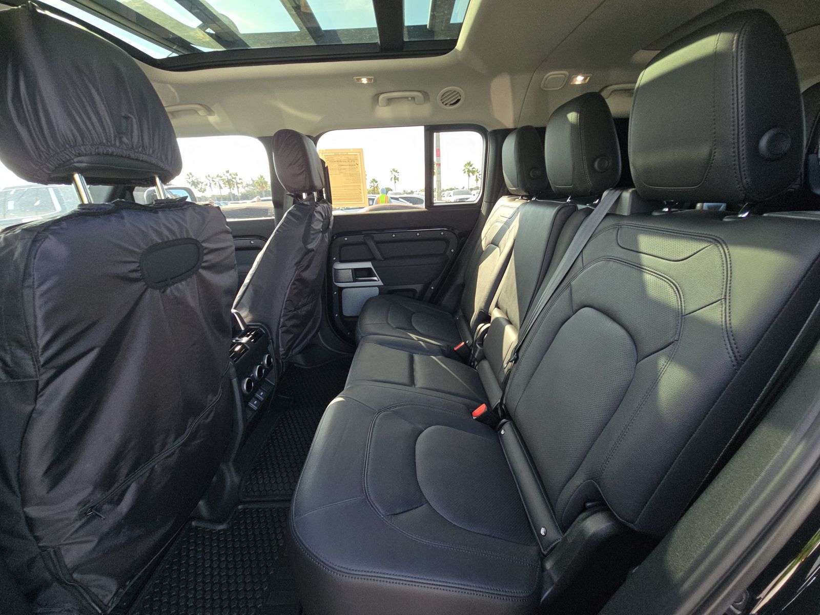 2023 Land Rover Defender 130 SE AWD