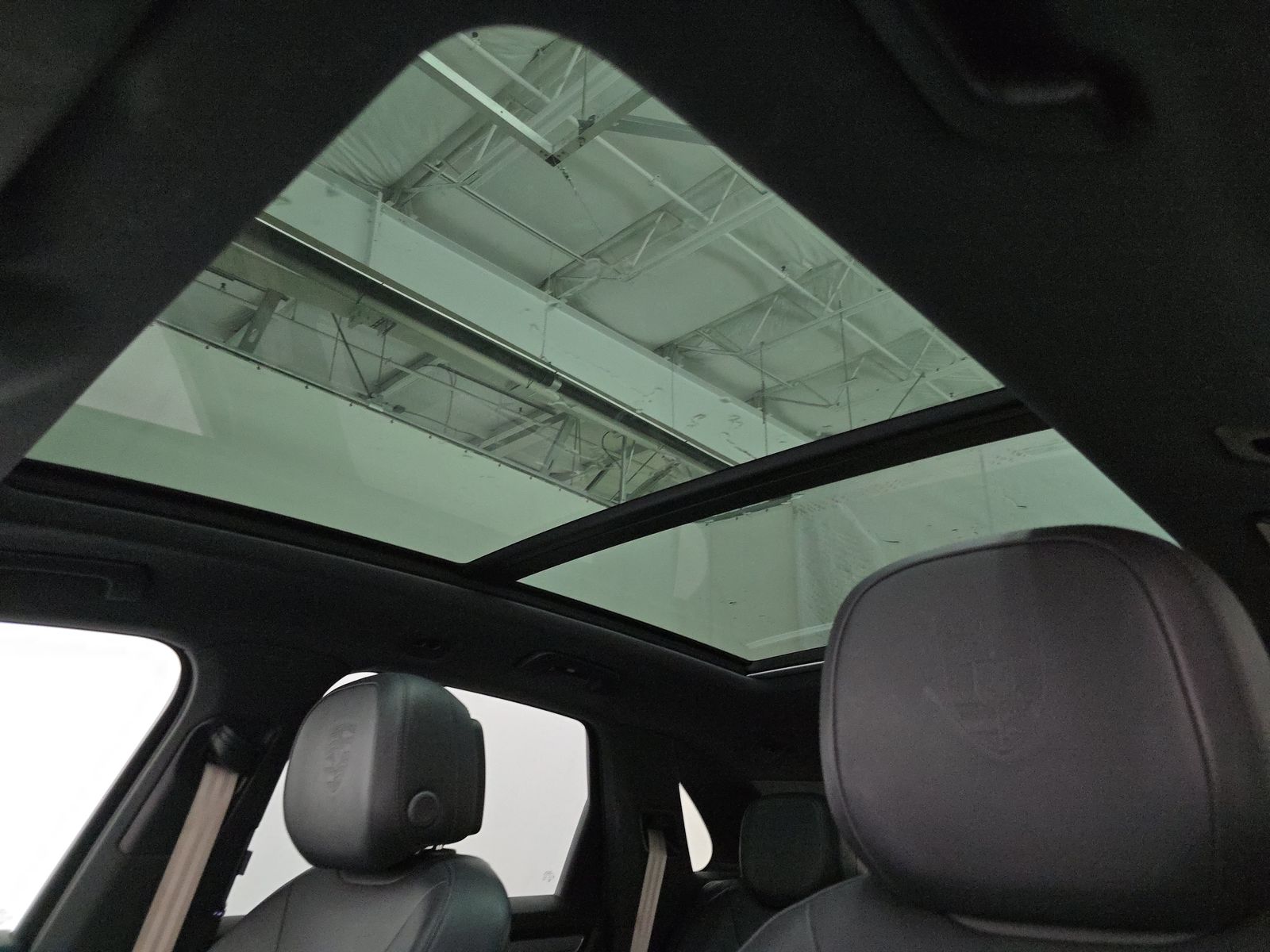 2023 Porsche Cayenne Platinum Edition AWD