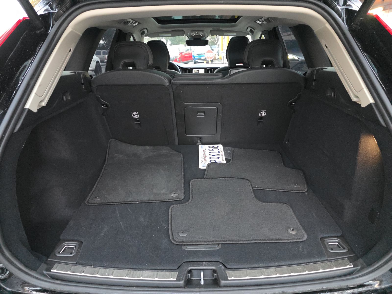 2025 Volvo XC60 B5 Plus AWD