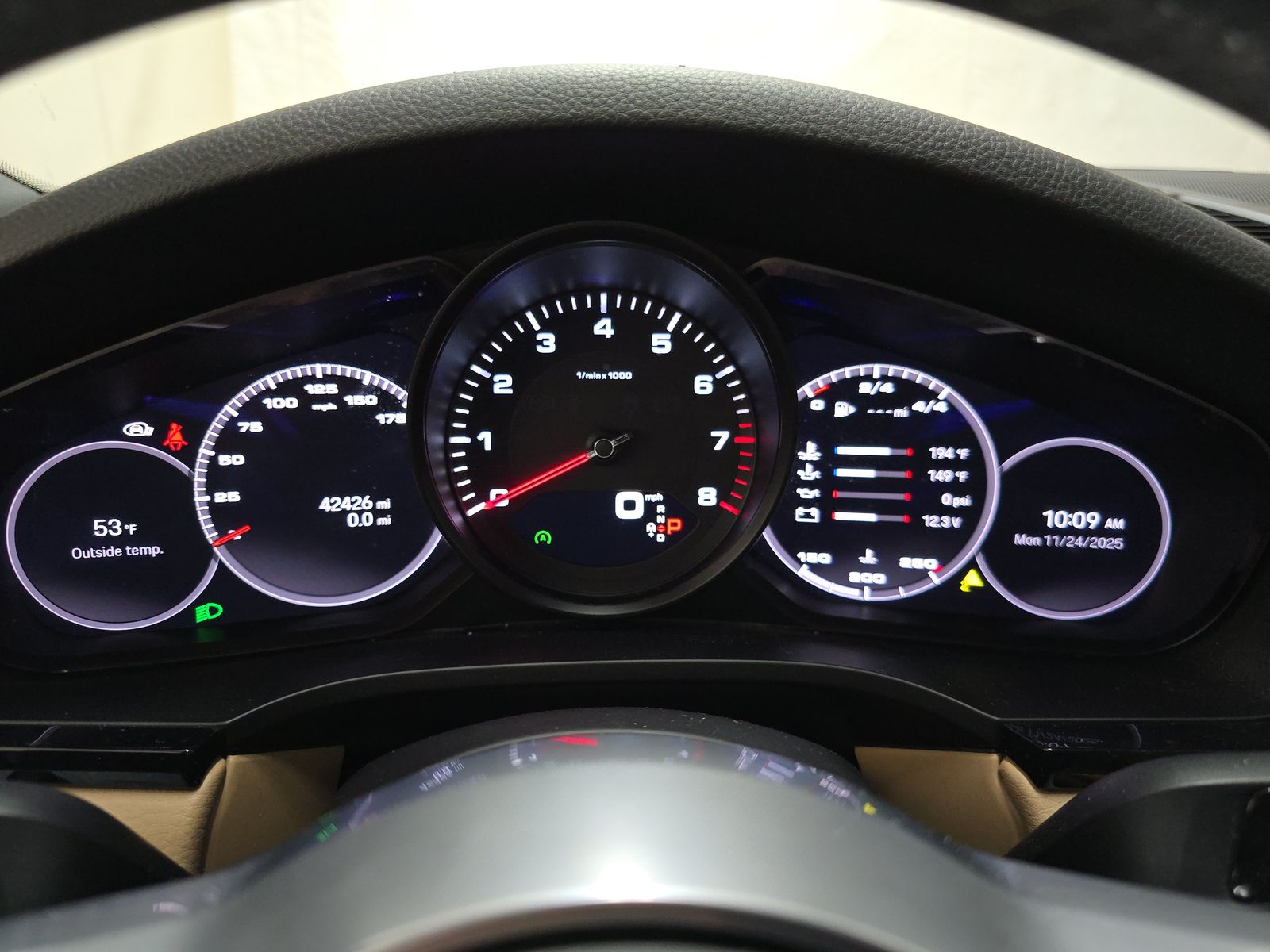 2023 Porsche Cayenne Platinum Edition AWD