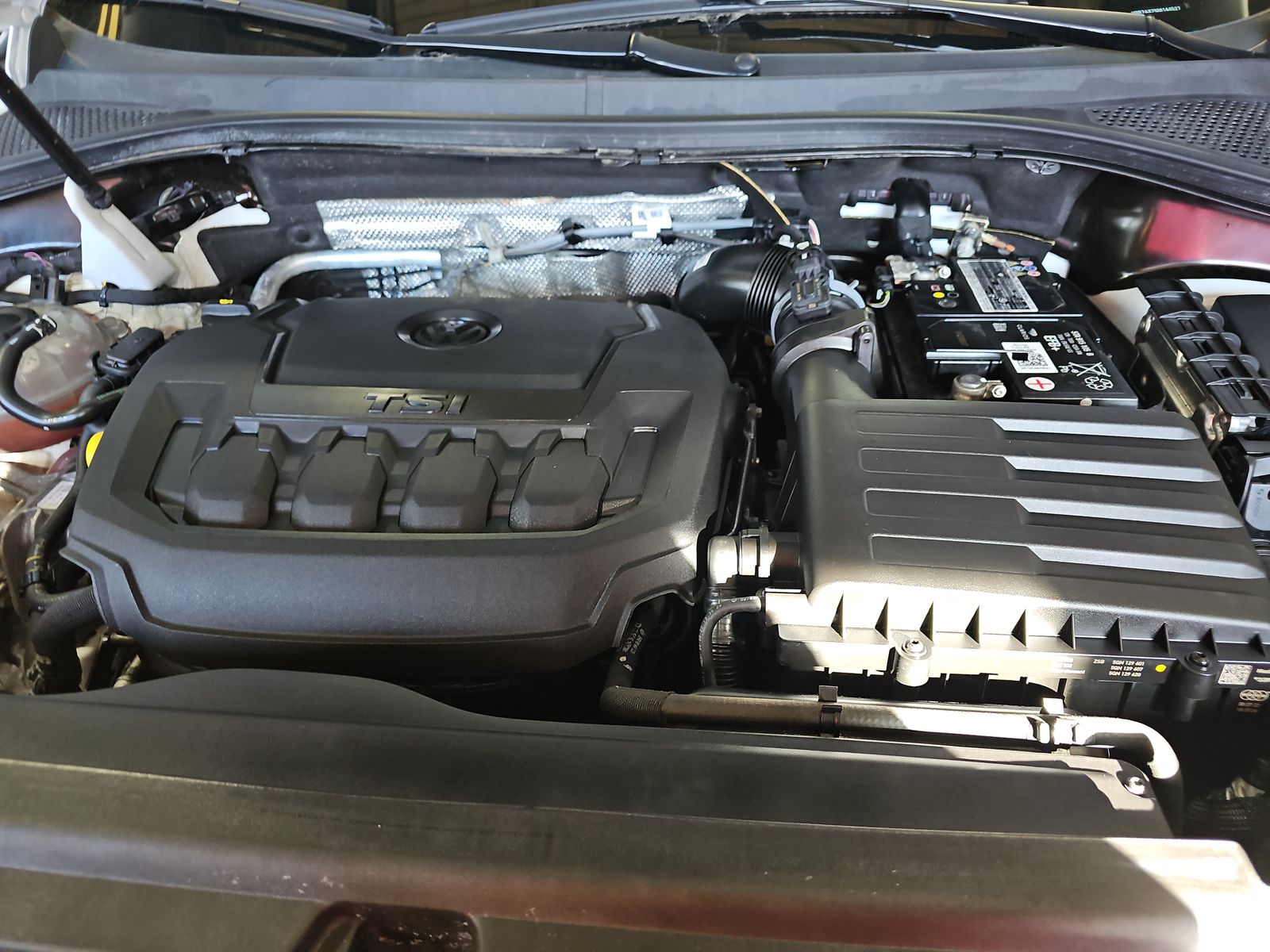 2022 Volkswagen Tiguan 2.0T SE R-Line Black AWD