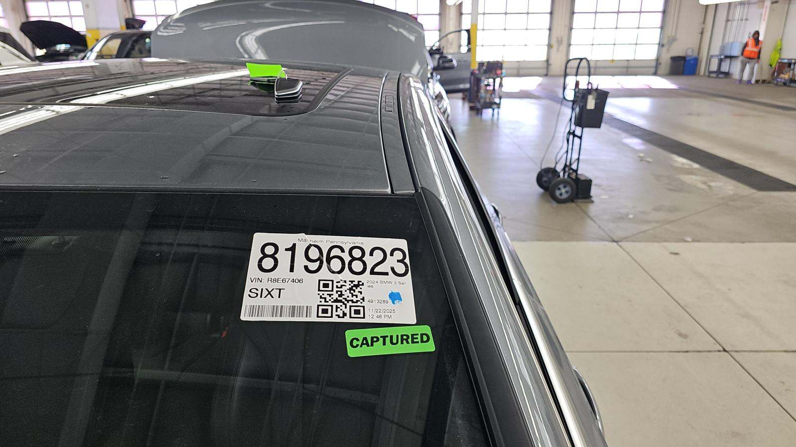 2024 BMW 3 Series 330i xDrive AWD