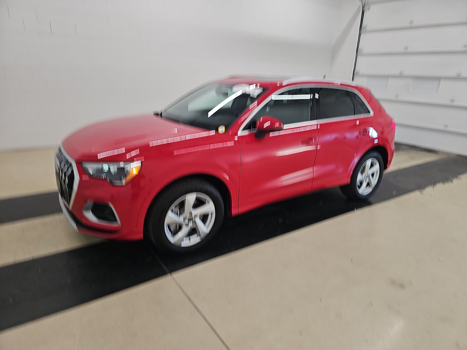 2022 Audi Q3 Premium's photo